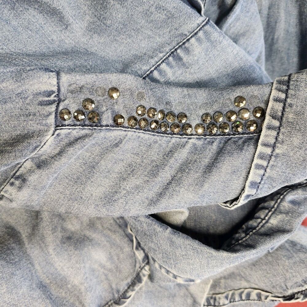 Love Fire Denim Shirt 0X Lyocell Button Down Rhinestone Shoulder Roll Tab READ - Picture 14 of 14